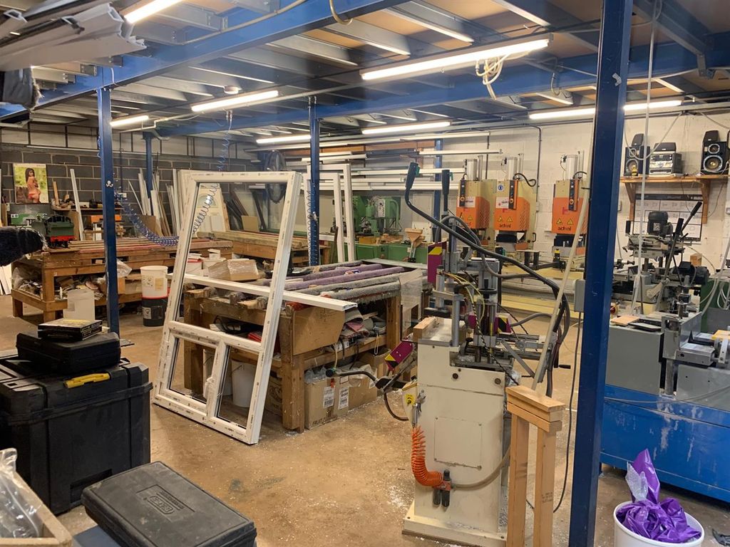 Property photo 2 of 8 Img_4555.Jpg