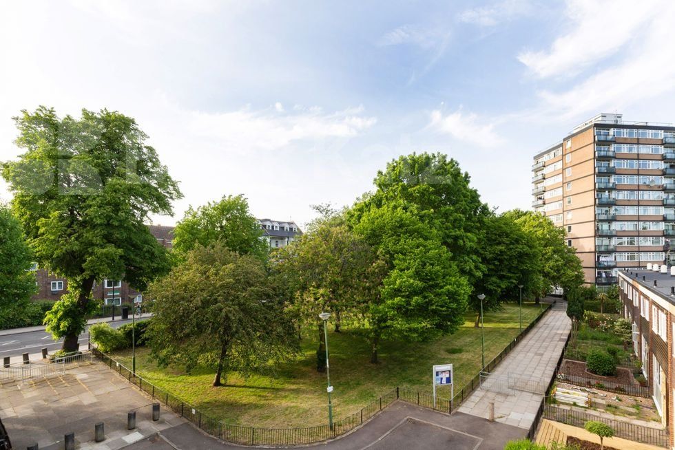 Property photo 3 of 3