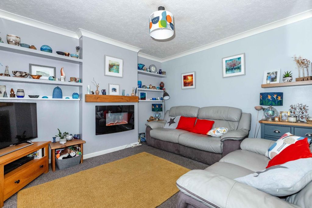 Property photo 2 of 23 First Avenue-26.Jpg