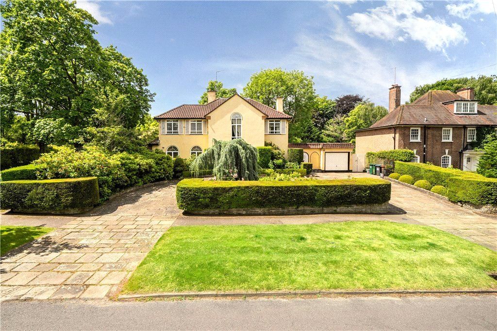 Property photo 2 of 39 Picture No. 31