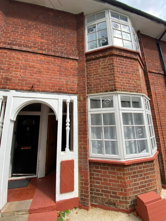 Property photo 2 of 24