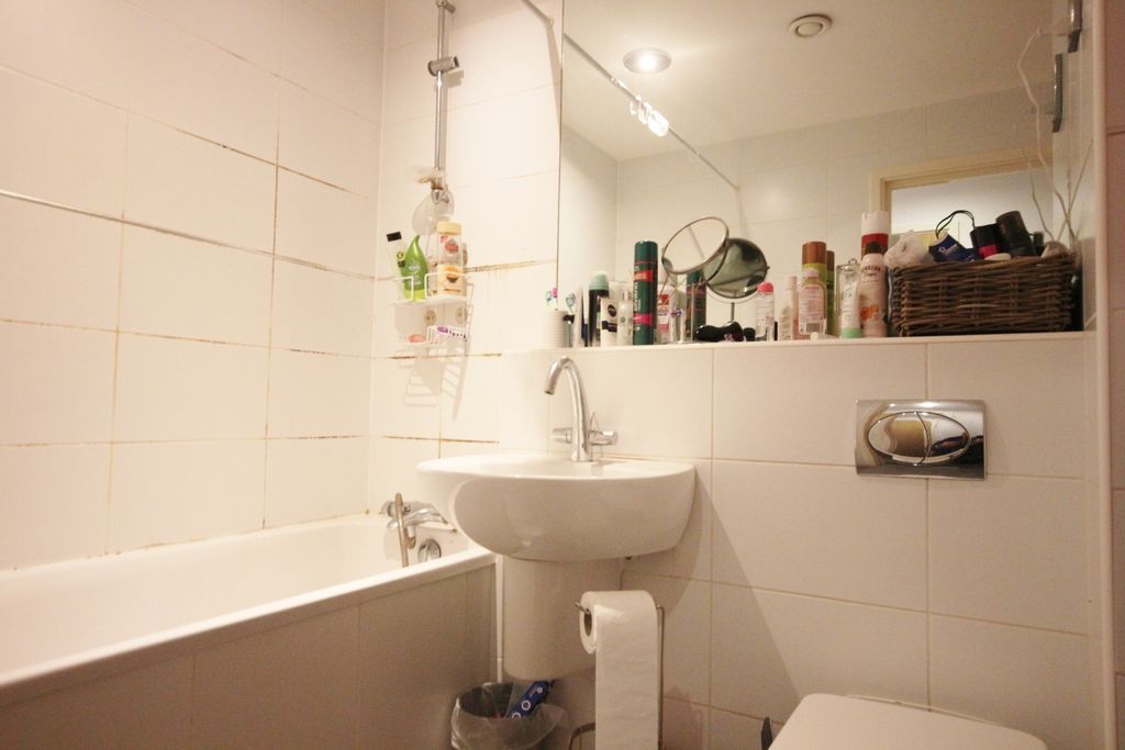 Property photo 3 of 5