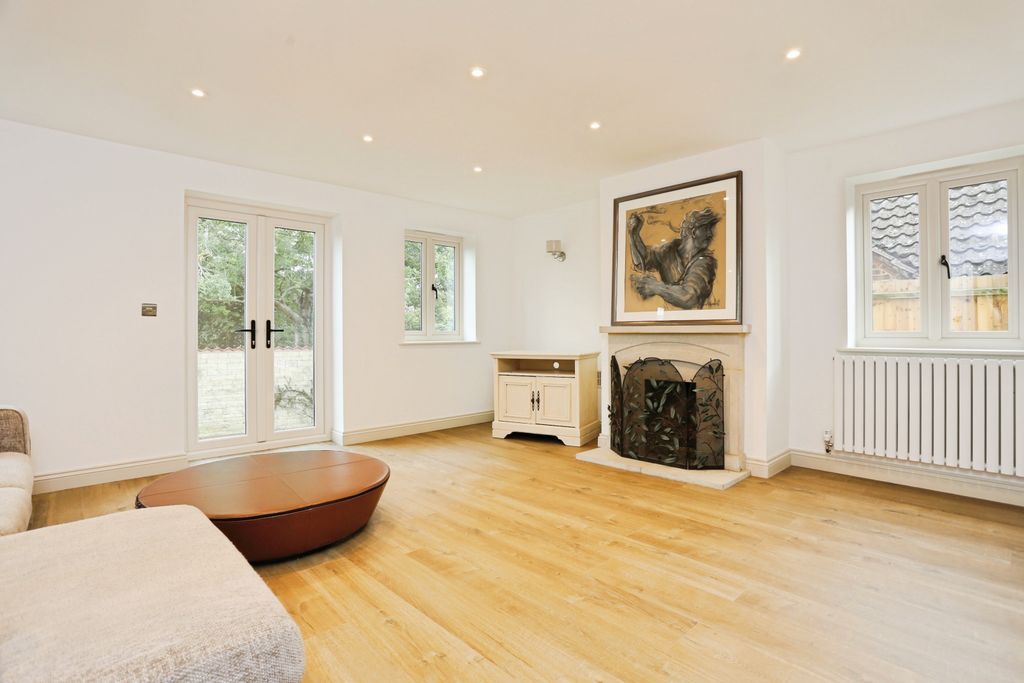 Property photo 3 of 25 P09c1562