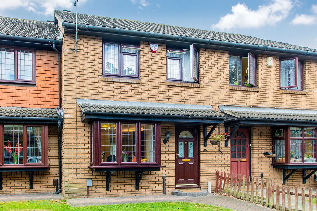 Property photo 1 of 9