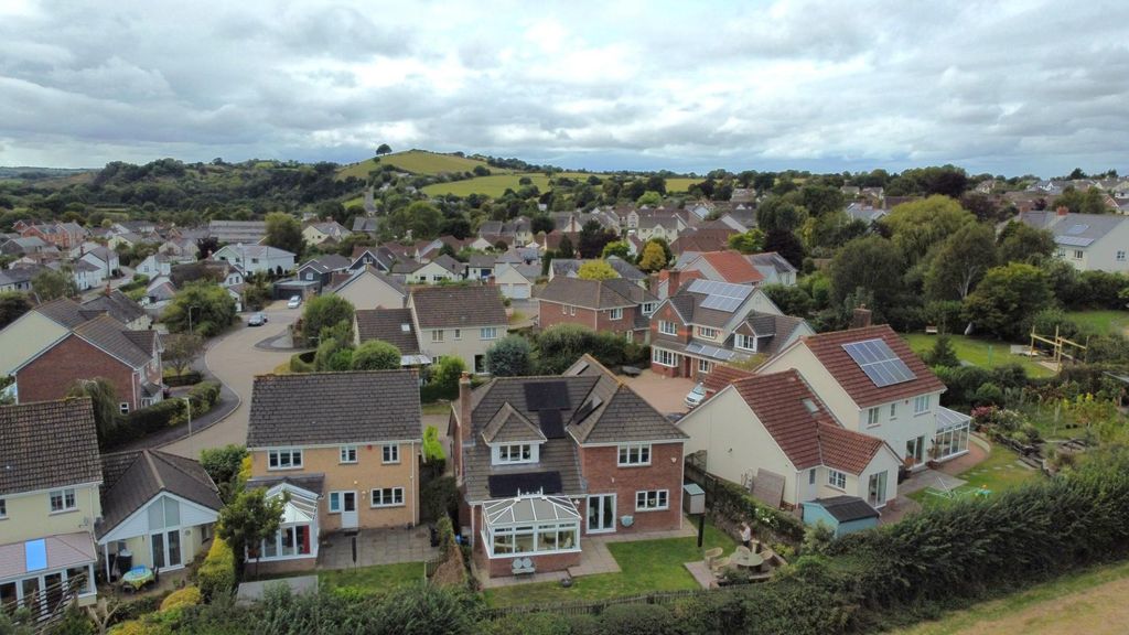 Property photo 2 of 16 Dji_Fly_20250902_135634_386_1756817801063_Photo_Op