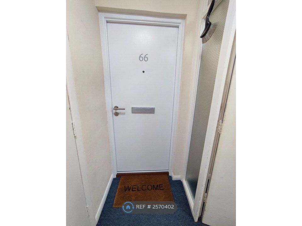 Property photo 2 of 14 Entrance Door
