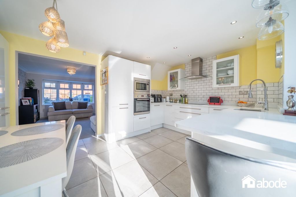 Property photo 3 of 20 Dsc03354-Hdr.Jpg