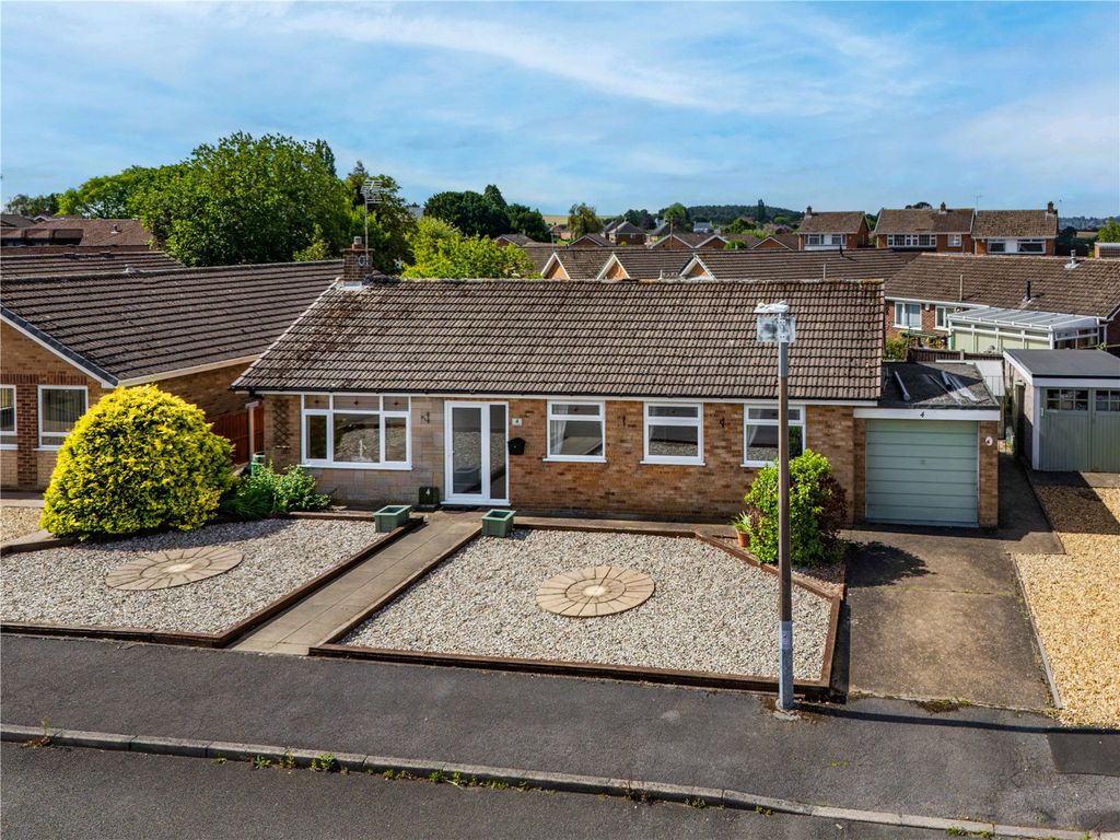 Property photo 1 of 27 Picture No. 26