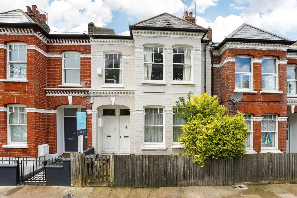 Property photo 3 of 9 Picture No. 12