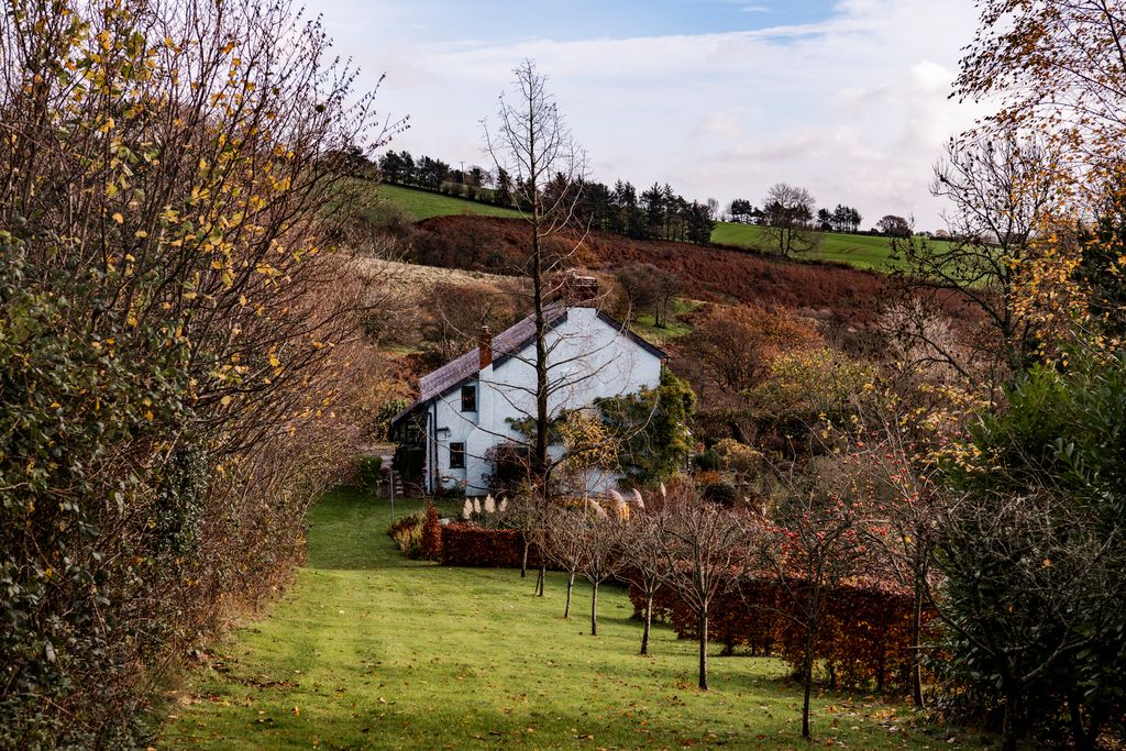 Property photo 2 of 32 320460 - Ph.Hr-6.Jpg