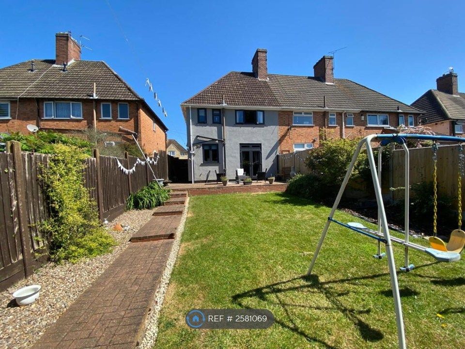 Property photo 3 of 17