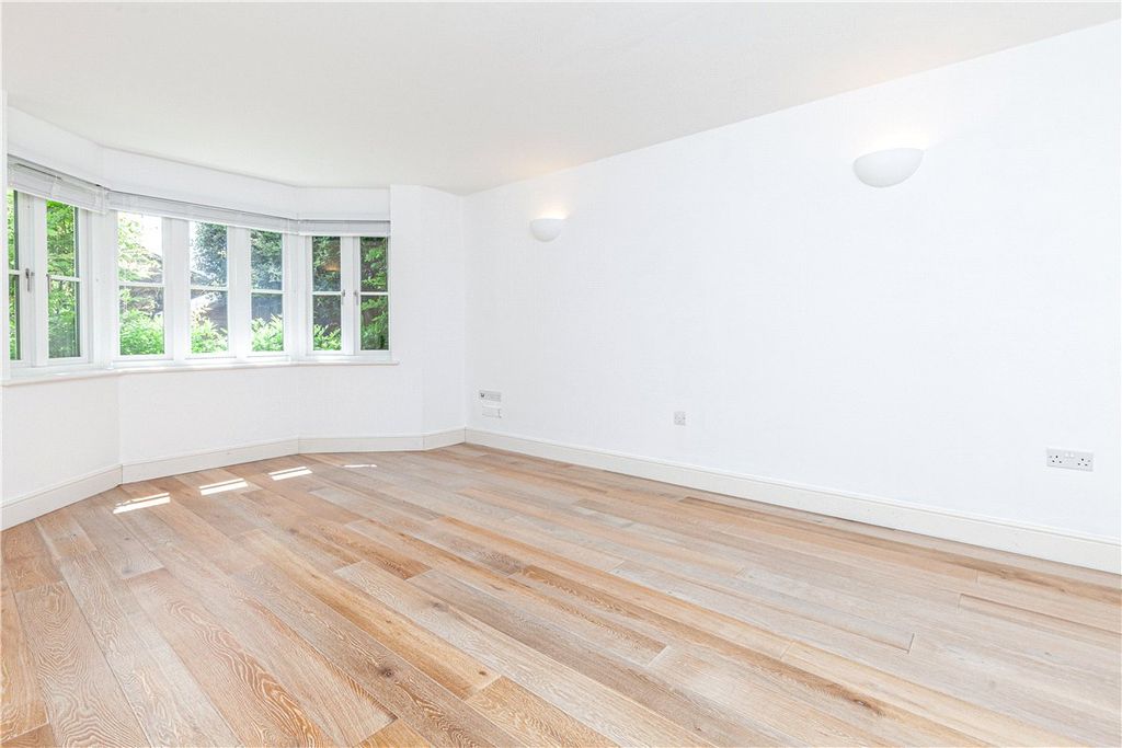 Property photo 3 of 14 Picture No. 3