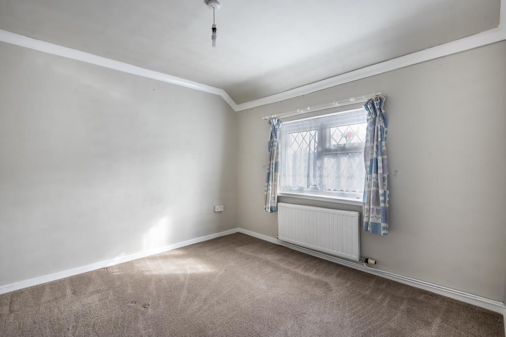 Property photo 3 of 5 Bedroom