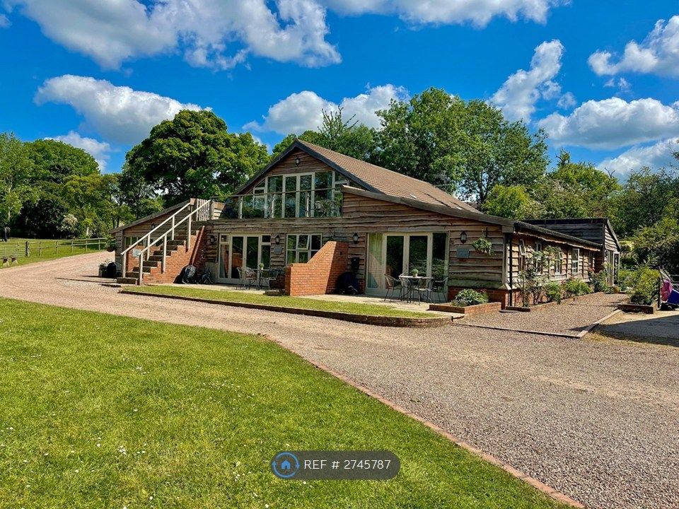 Property photo 1 of 11 External View