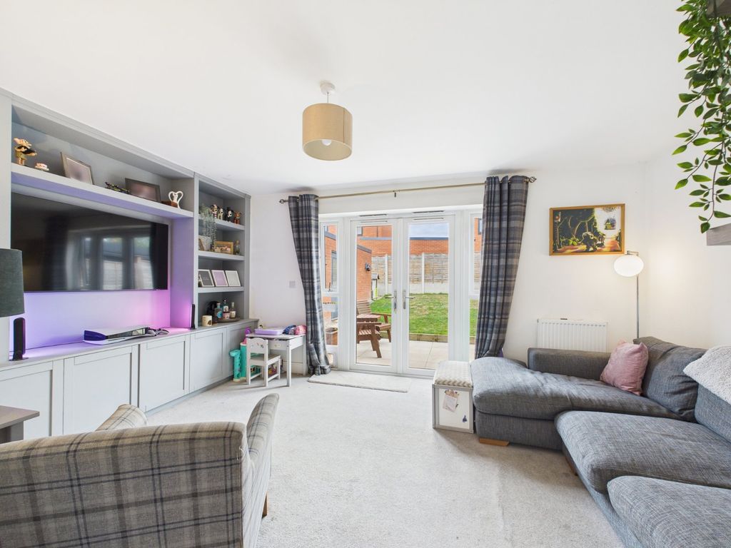 Property photo 3 of 18 Picture No. 03