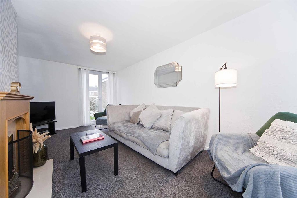 Property photo 3 of 22