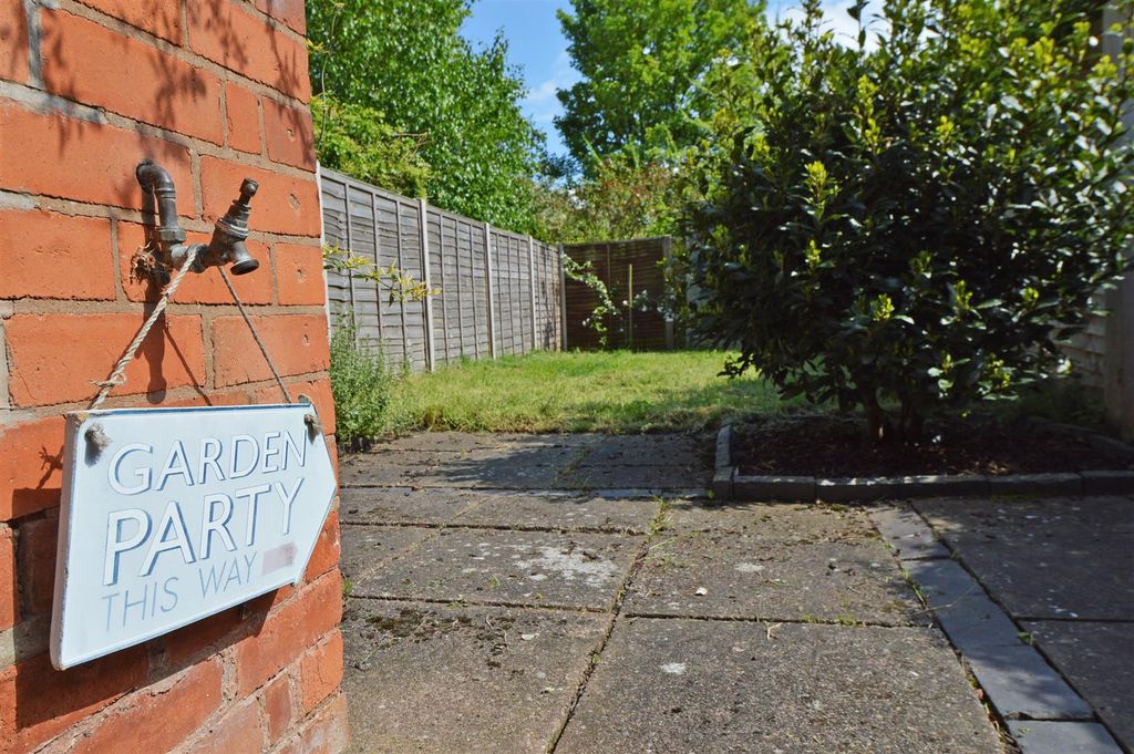 Property photo 3 of 14 Picture 3