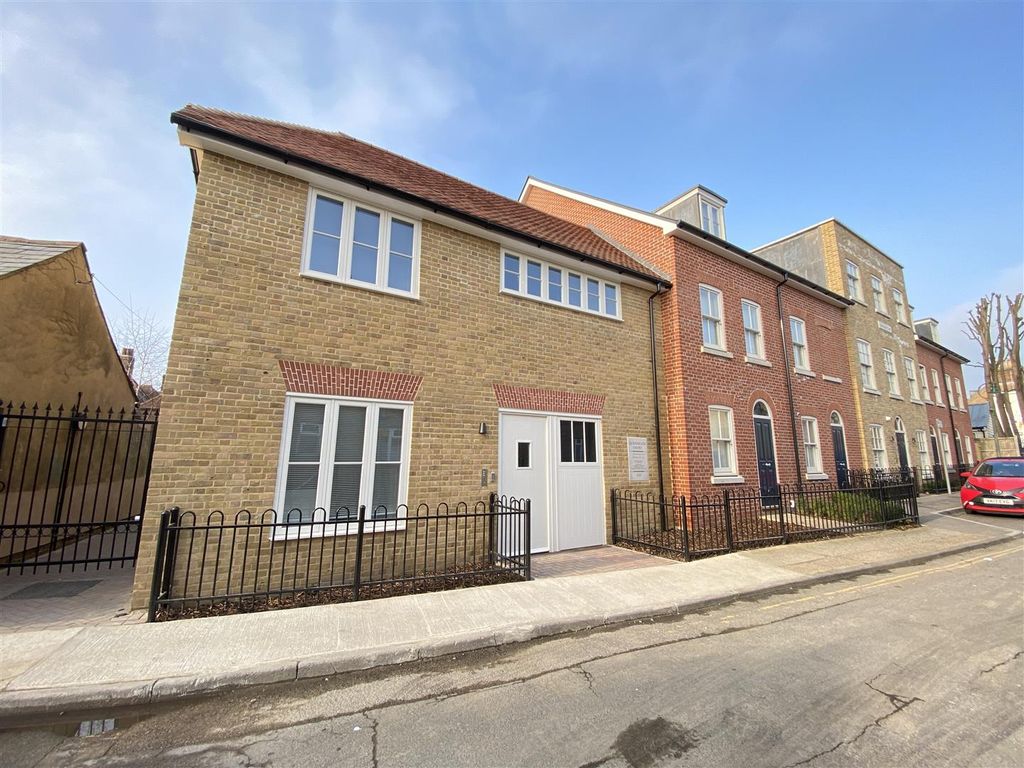 Property photo 1 of 16 Img_6381.Jpg