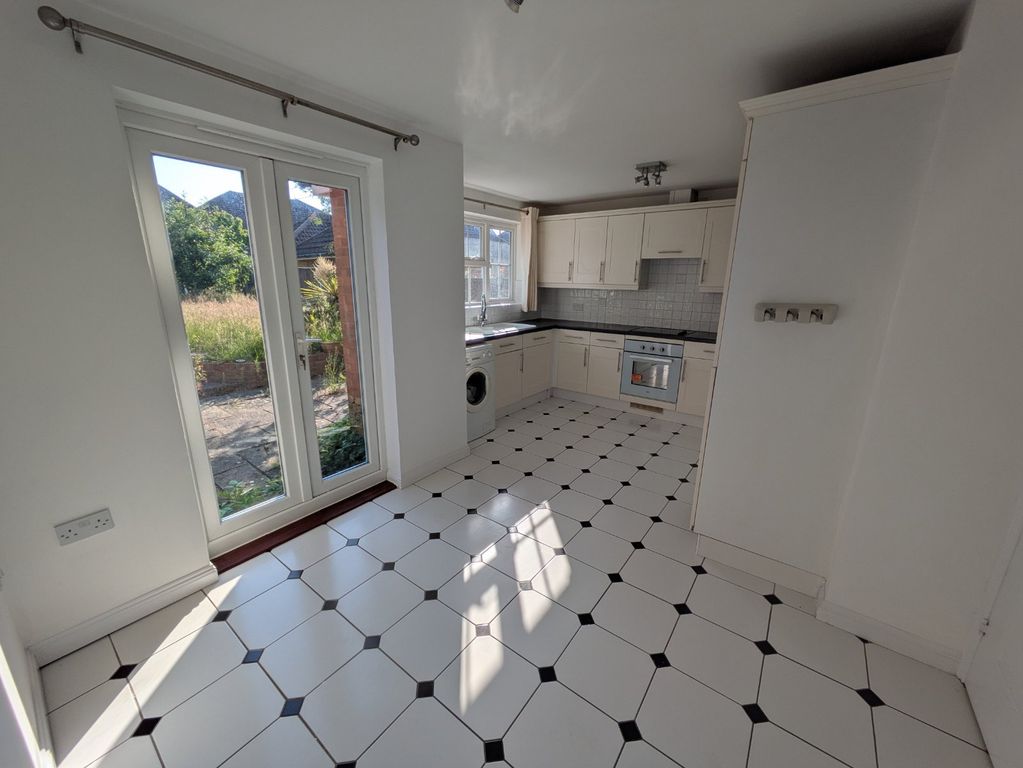 Property photo 2 of 14 Picture No. 36
