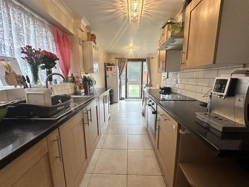 Property photo 3 of 11 Img_2570.Jpg