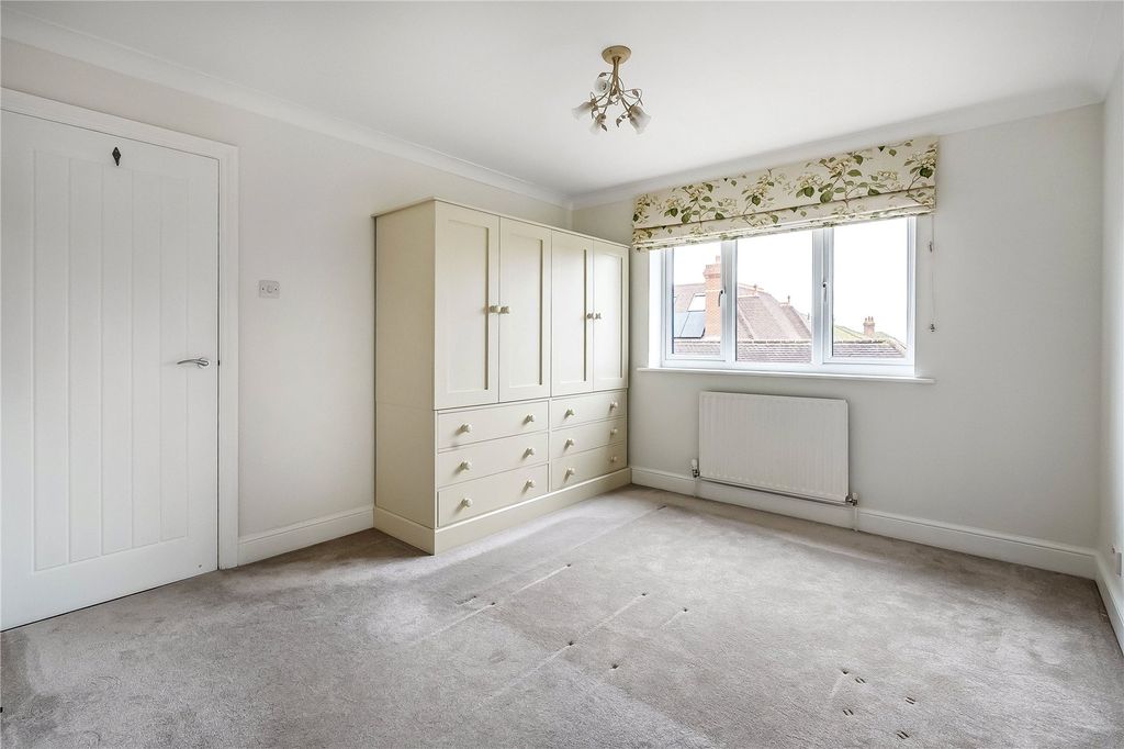 Additional image 5 of 3 bed flat for saleEastcroft Court, Albury Road, Guildford, Surrey GU1