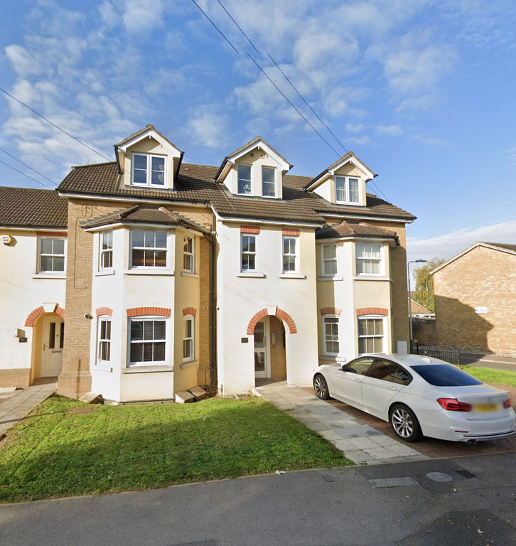 Property photo 1 of 2