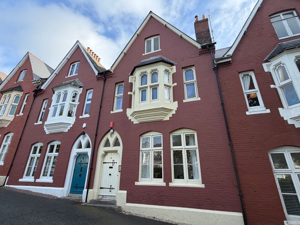 Property photo 1 of 6