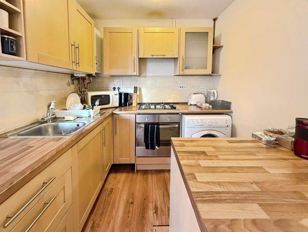Property photo 1 of 4