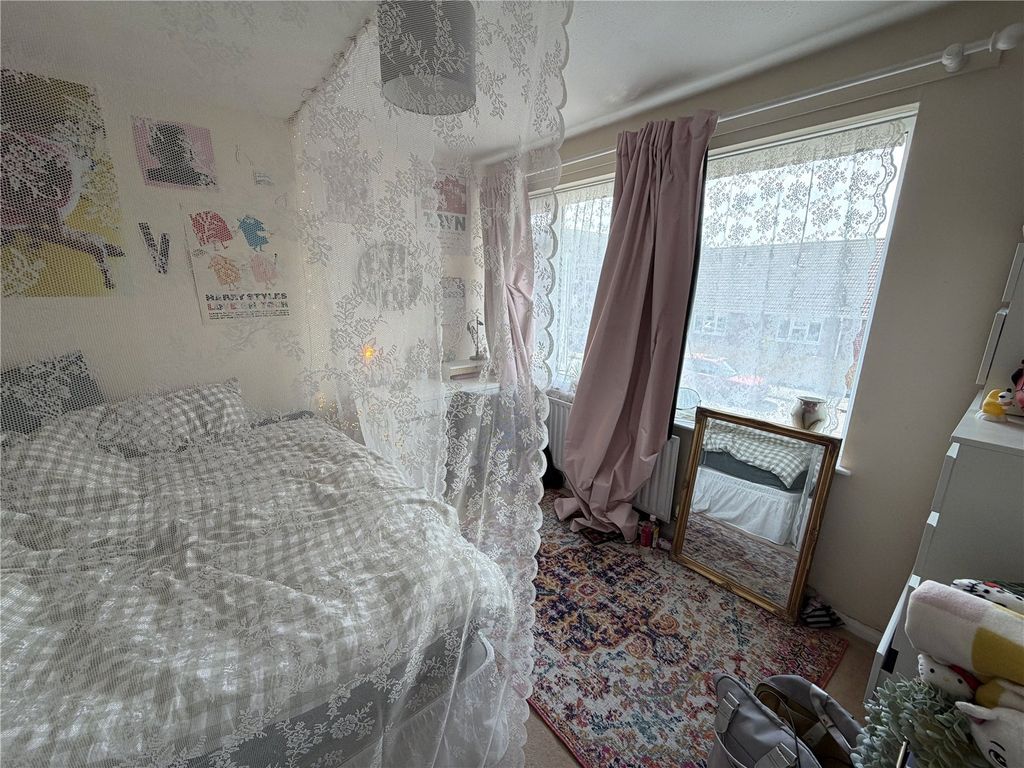 Property photo 3 of 10 Picture No. 13