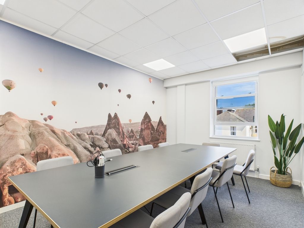 Property photo 3 of 6 Photo 1