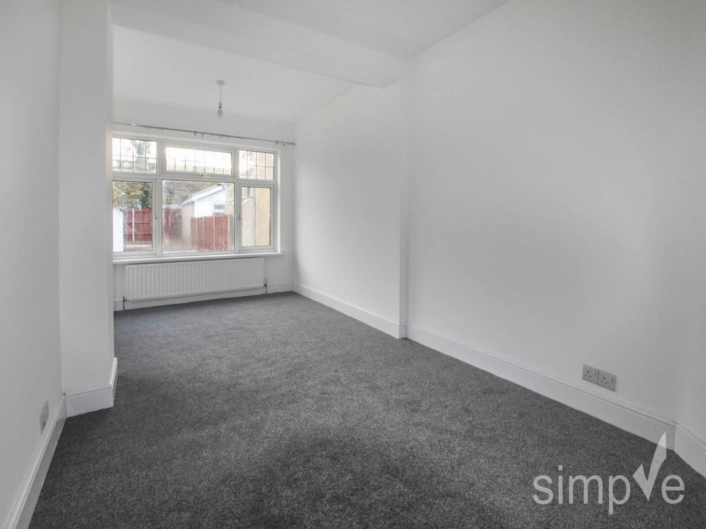 Property photo 2 of 15 Img_6270