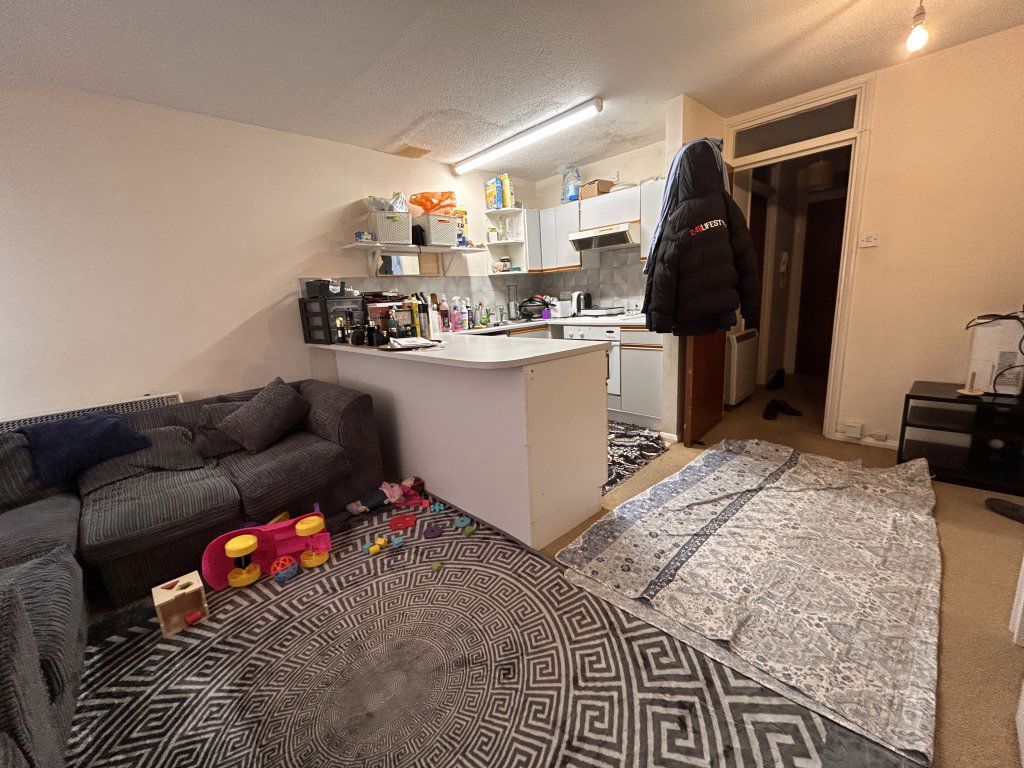 Property photo 2 of 5