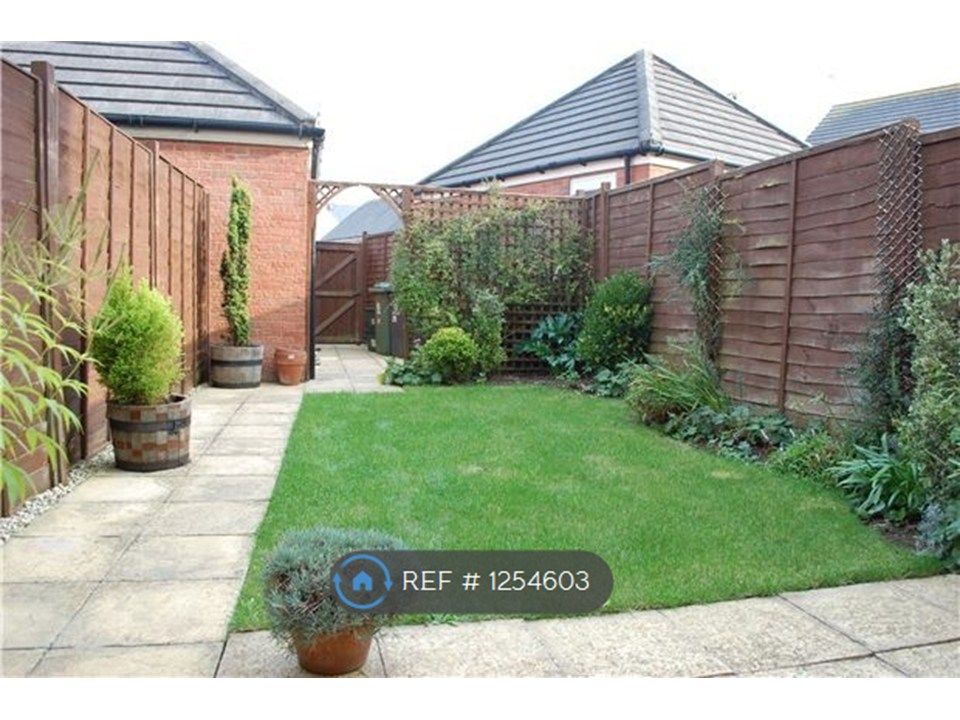 Property photo 3 of 25