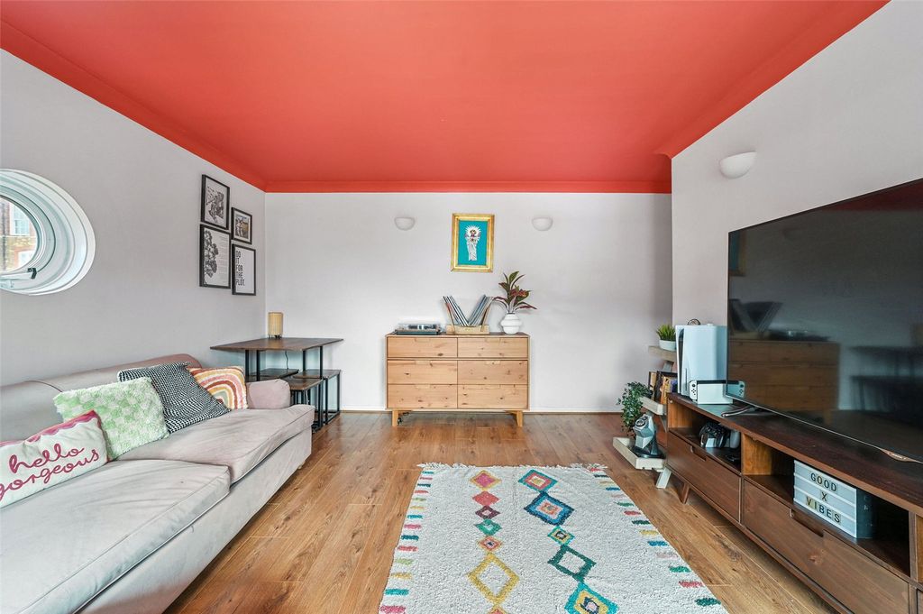 Property photo 2 of 12 Living Room