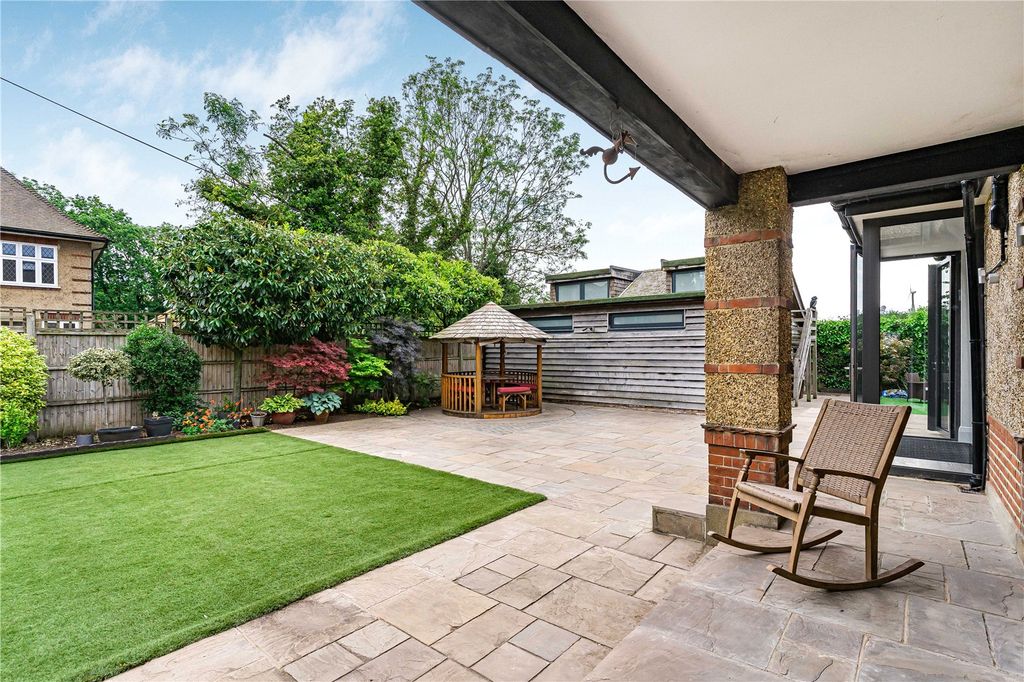 Additional image 26 of 5 bed detached house for saleBoston Gardens, Brentford TW8