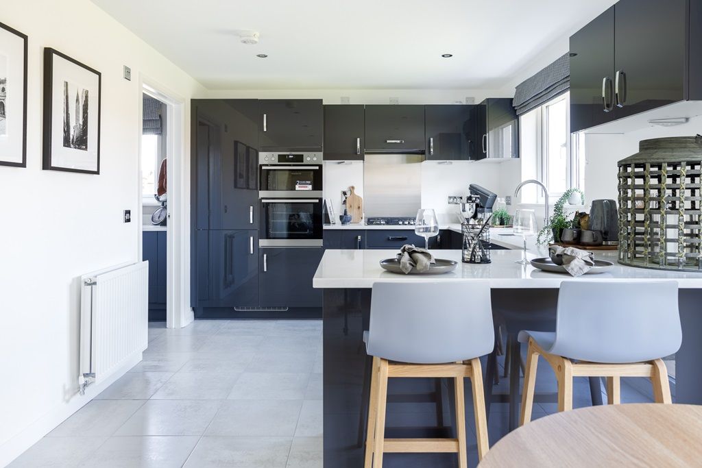 Property photo 3 of 14 High Specification Kitchen