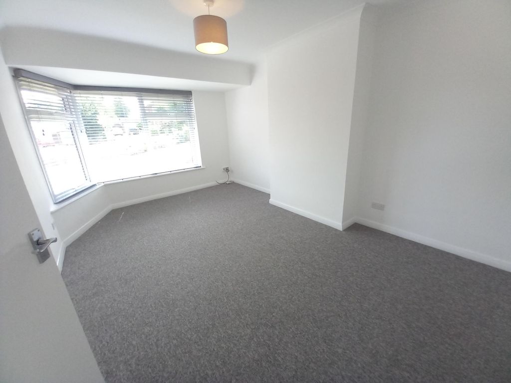Property photo 3 of 8 Living Room