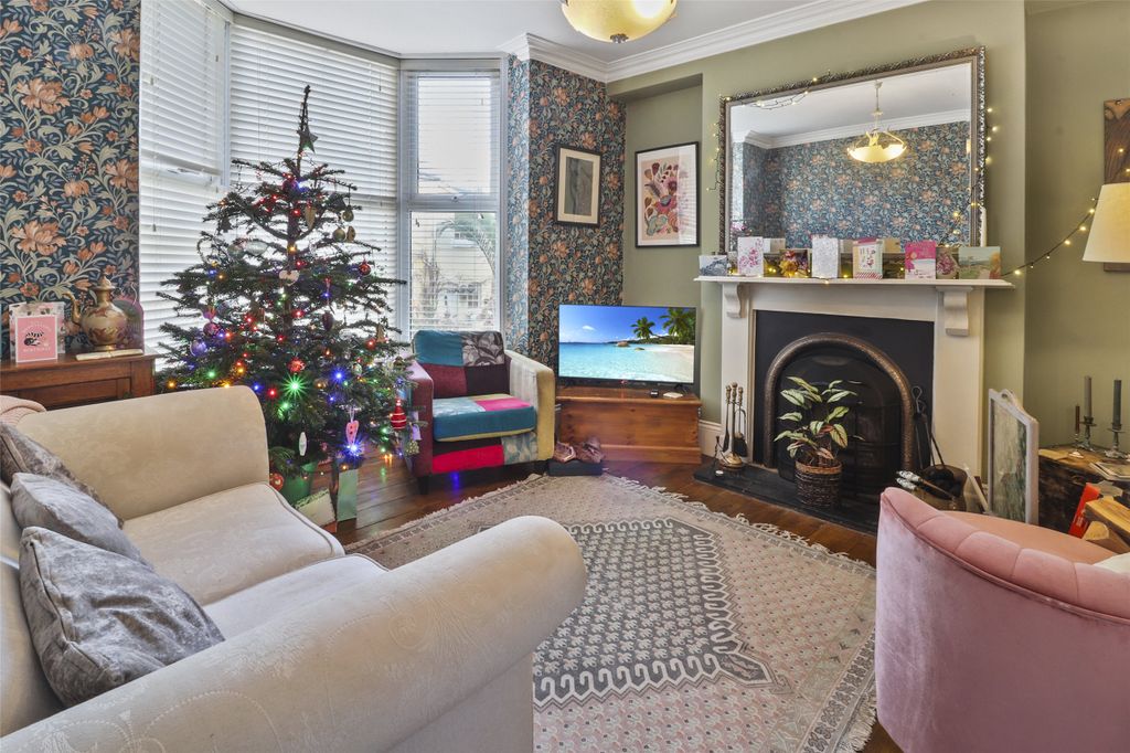 Property photo 2 of 18 2 - Picture No. 02