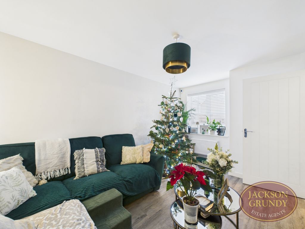 Property photo 3 of 13 Campus Drive