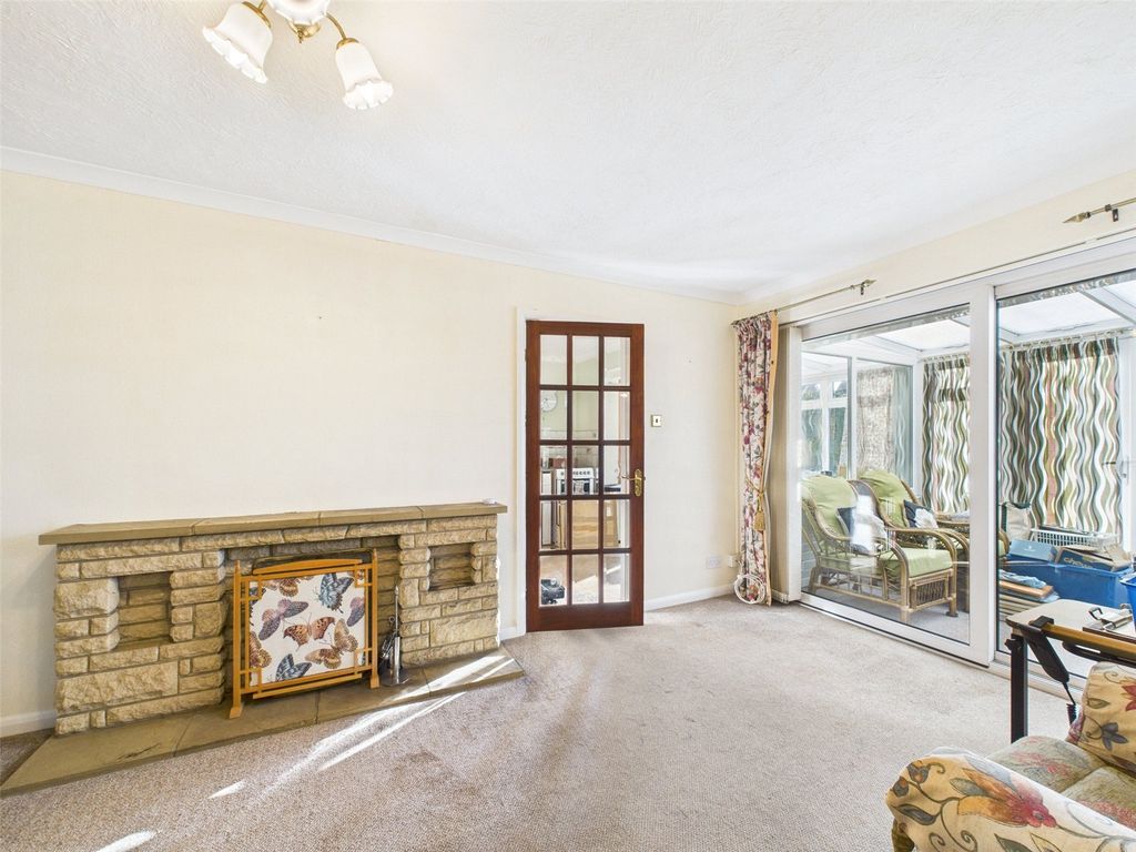 Property photo 3 of 8 Picture No. 09