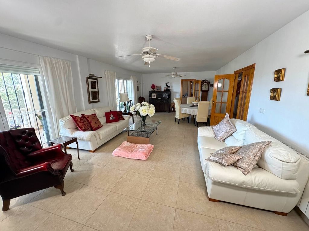 Property photo 3 of 30