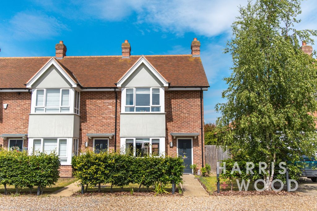 Property photo 1 of 37 4302800