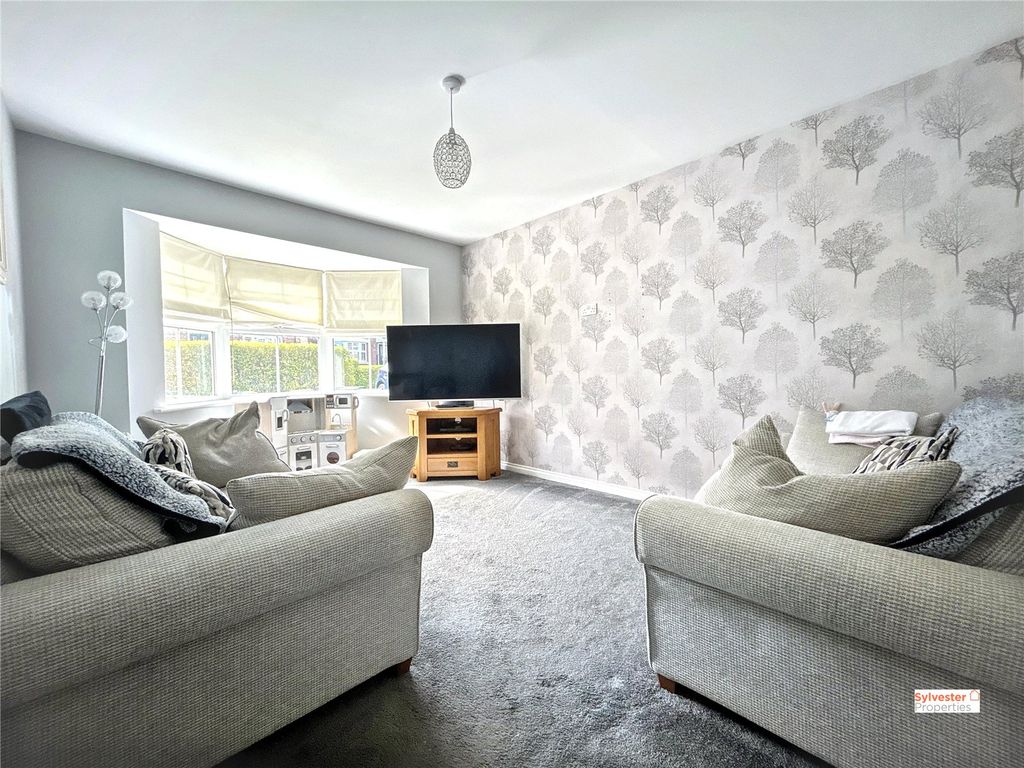 Property photo 3 of 24 Picture No. 11