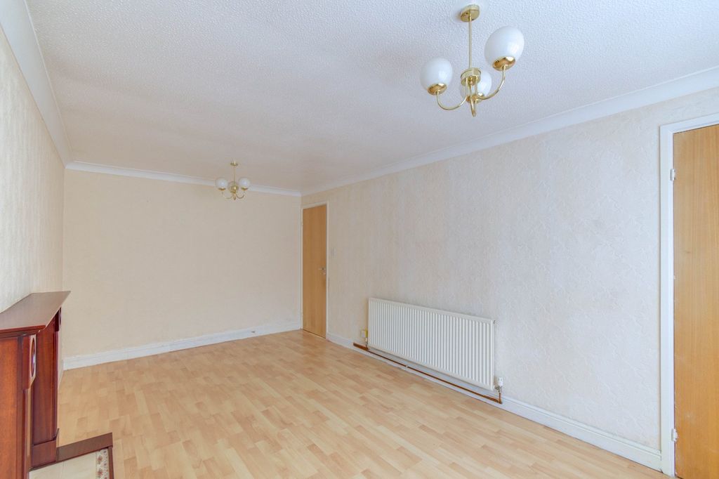 Property photo 3 of 10 Picture No. 09