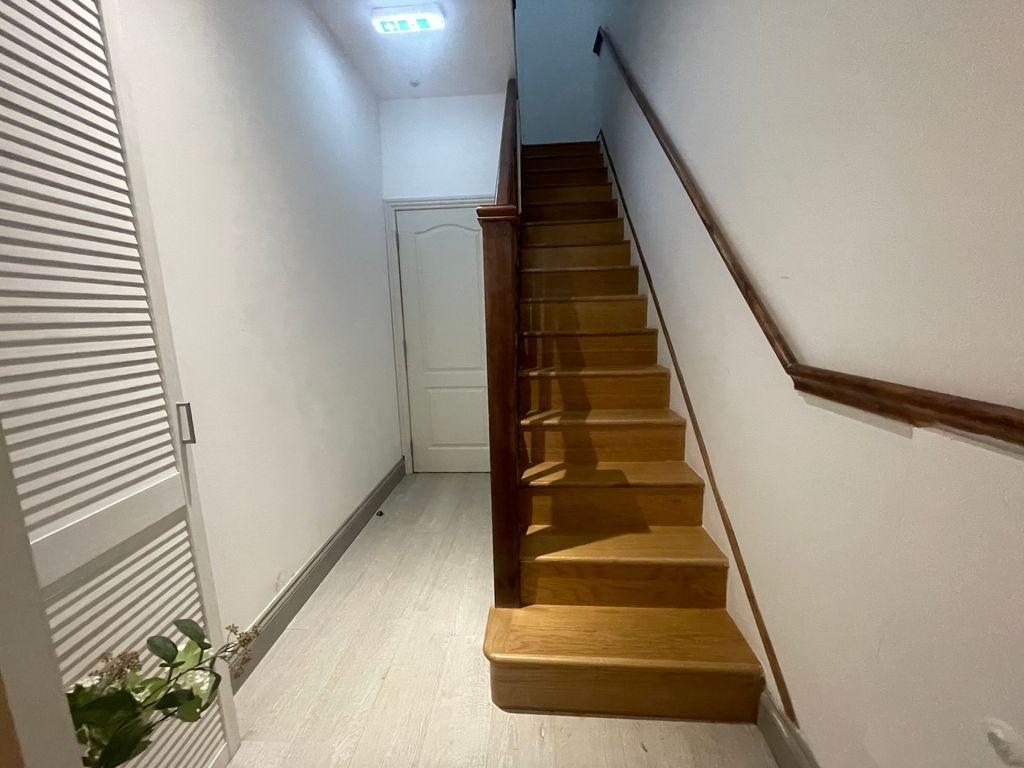 Property photo 2 of 6 View