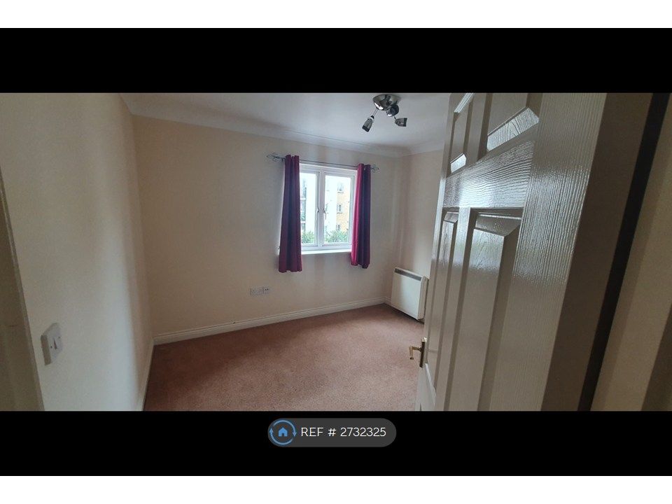 Property photo 3 of 8