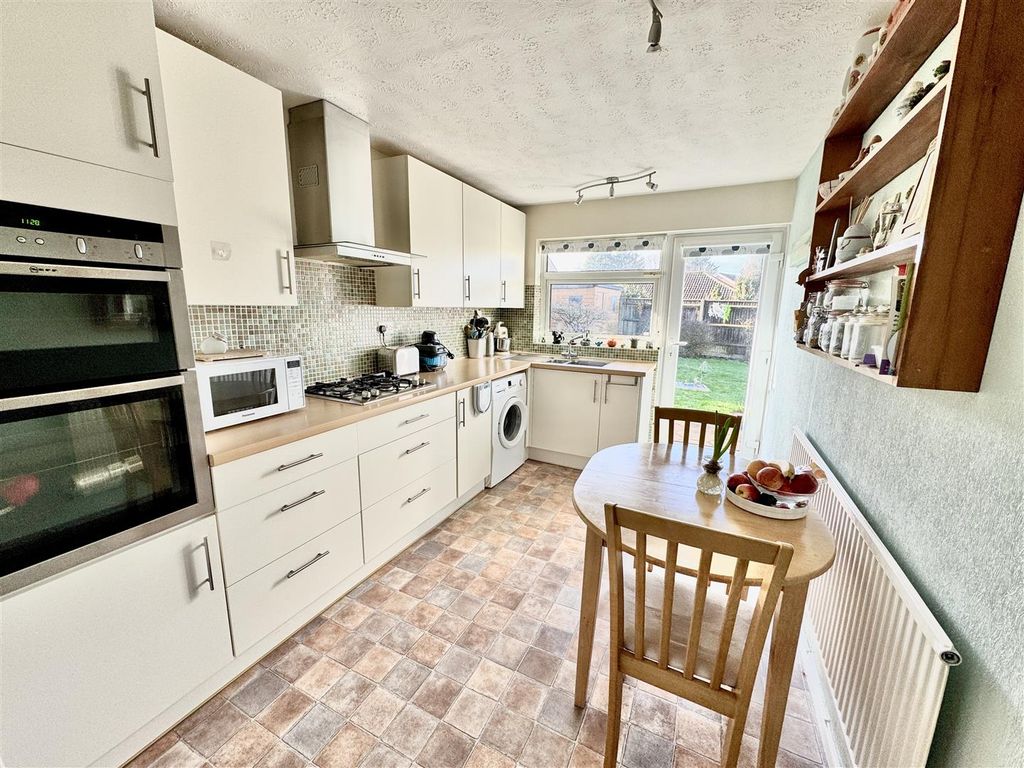 Property photo 2 of 20 Img_8537 2.Jpg