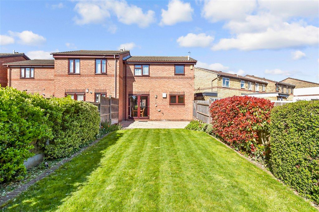 Property photo 2 of 15 Rear Garden