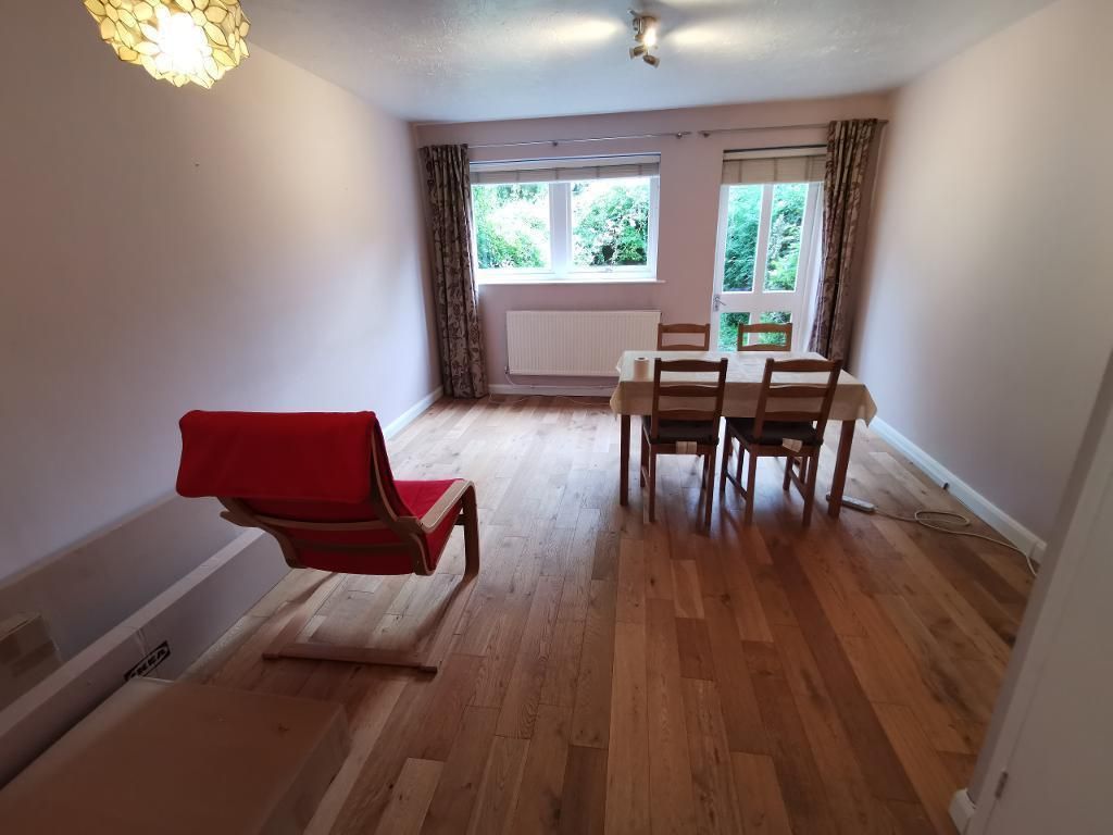 Property photo 3 of 11