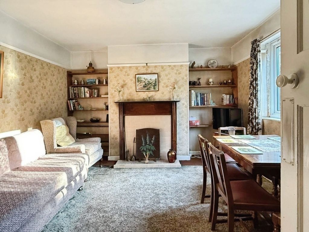 Property photo 2 of 15 Pbox-Img.Jpg